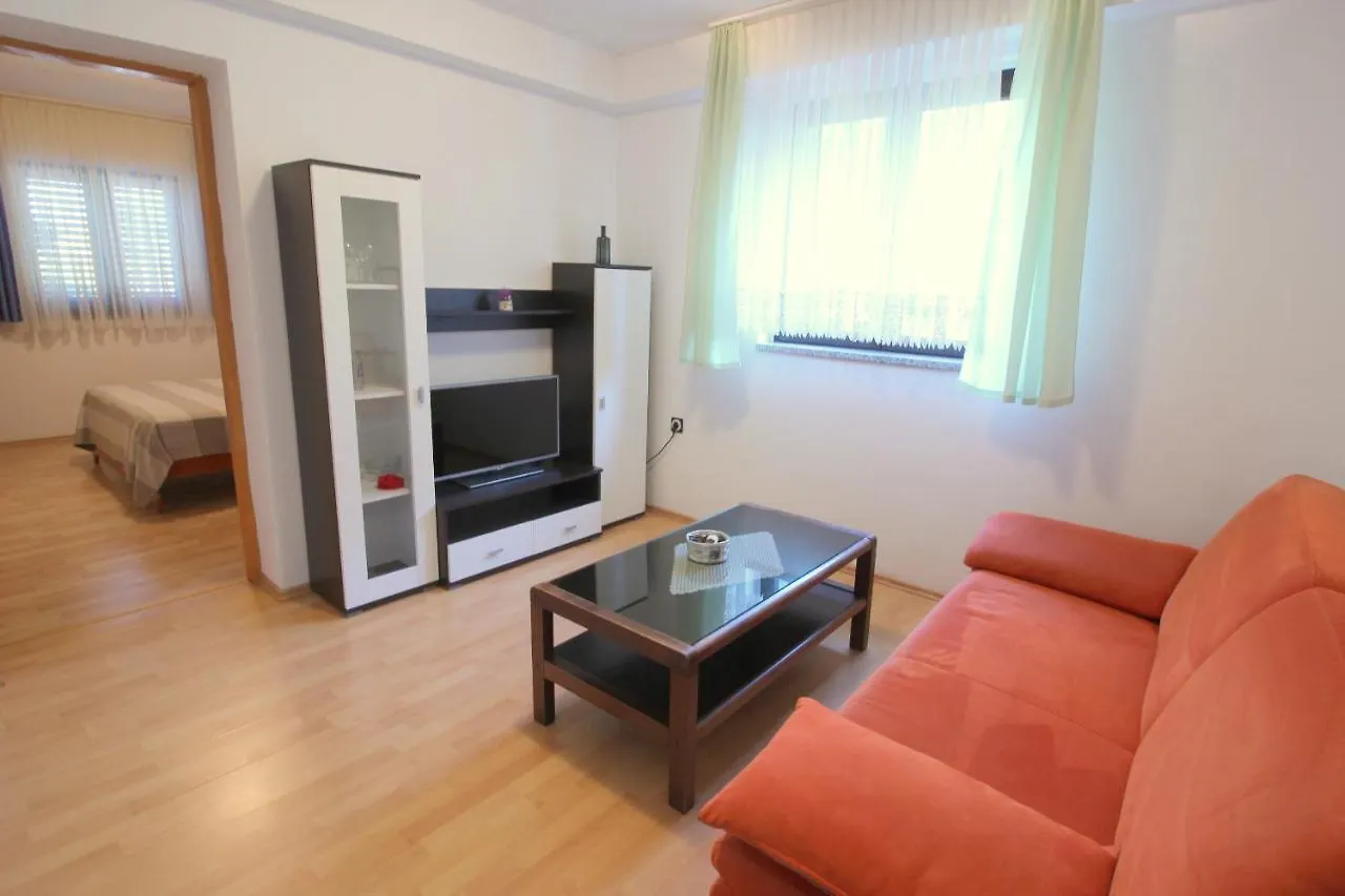 Appartamento Ana A2, 60 M2 Novigrad Istria 0*,  Croazia