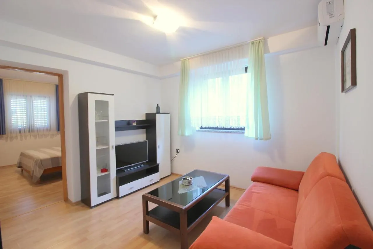 Novigrad IstriaAna A2, 60 M2アパートメント アパート Novigrad Istria